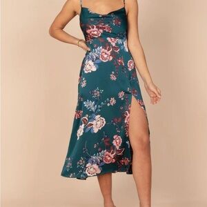 Petal + Pup Alejandra Satin Emerald Cowl Neck Floral Dress in Size 8! NWT